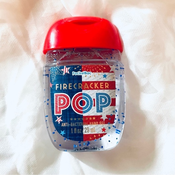 🍓 NWT Lot of 3 – Bath & Body Works Hand Gel + Lip Oils - Picture 3 of 7